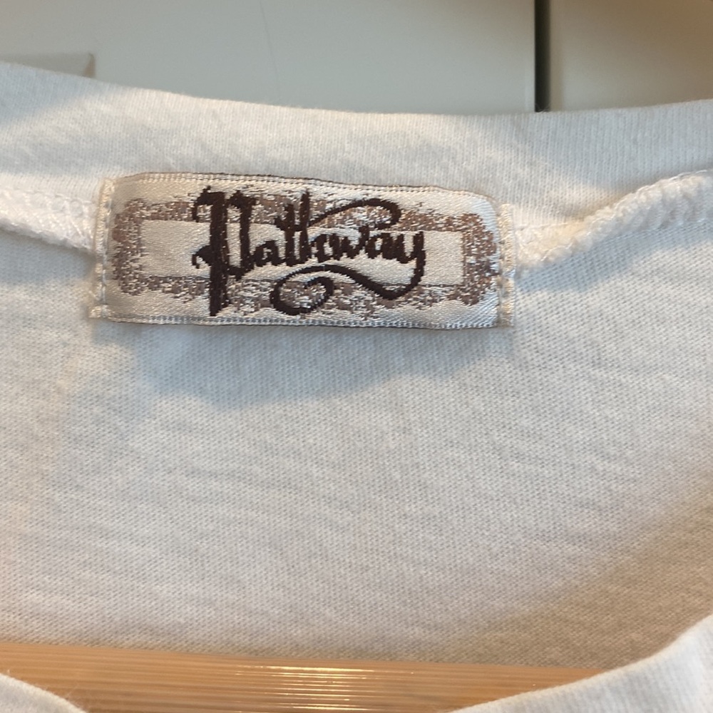 Kitty tee - Picture 3 of 7